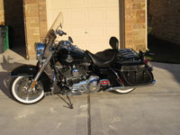 2009 Road King Classic with Iron T saddlebags - Gregg - Austin, TX